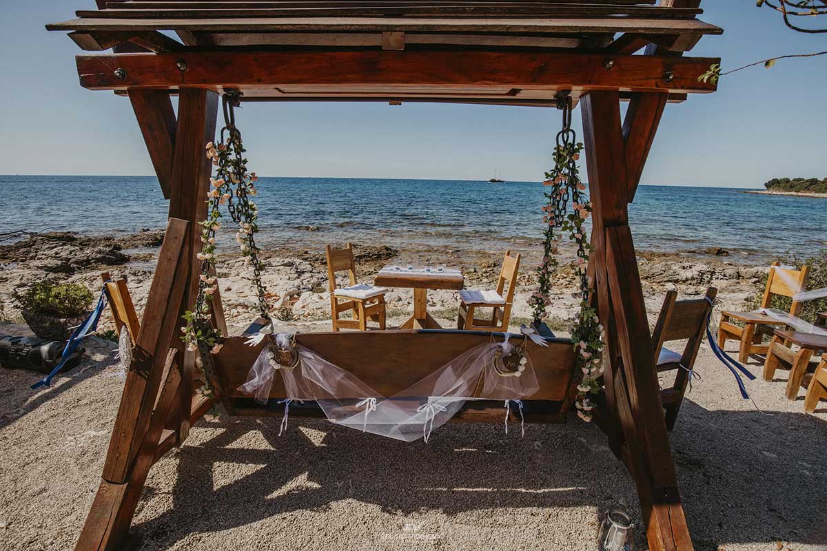 Wedding day for Justine and Manuel, Restaurant Punta Križ, Rovinj Istria, Croatia - Wedding photographer Istria - Wedding in istria