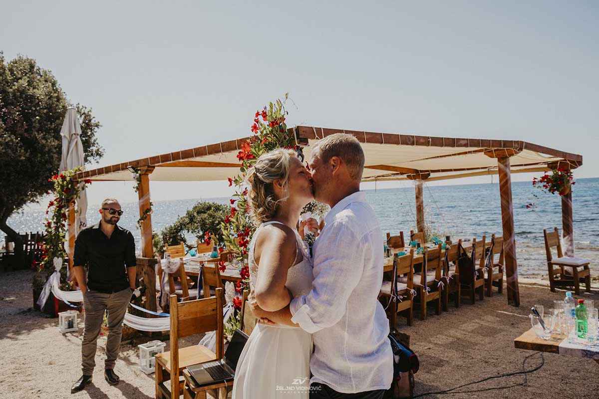 Wedding day for Justine and Manuel, Restaurant Punta Križ, Rovinj Istria, Croatia - Wedding photographer Istria - Wedding in istria
