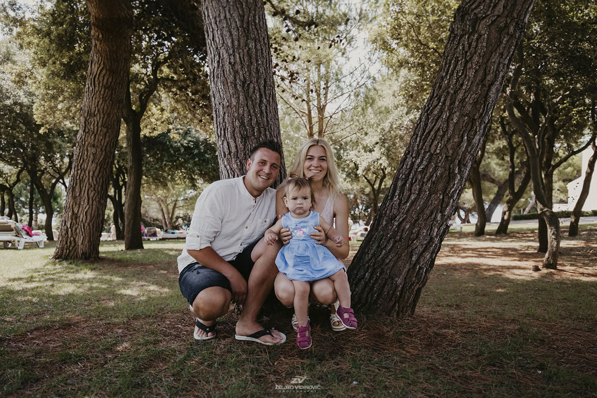 Family shooting Lucas, Saskia, and Lina in Pula - Istria