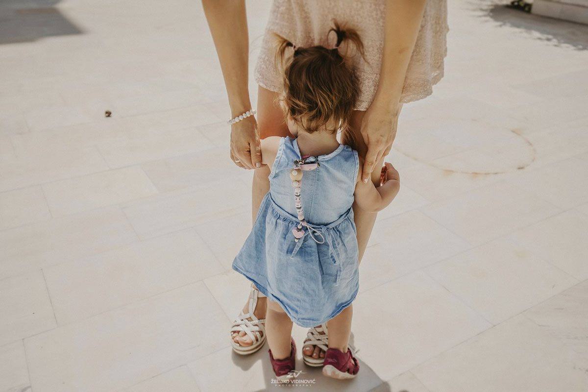 Family shooting Lucas, Saskia, and Lina in Pula - Istria