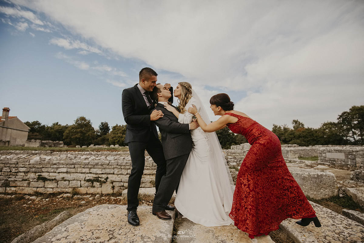 Mirela & Matija, Wedding in Istria, in beautiful place Paladnjaki near Žminj - Wedding photographer Istria