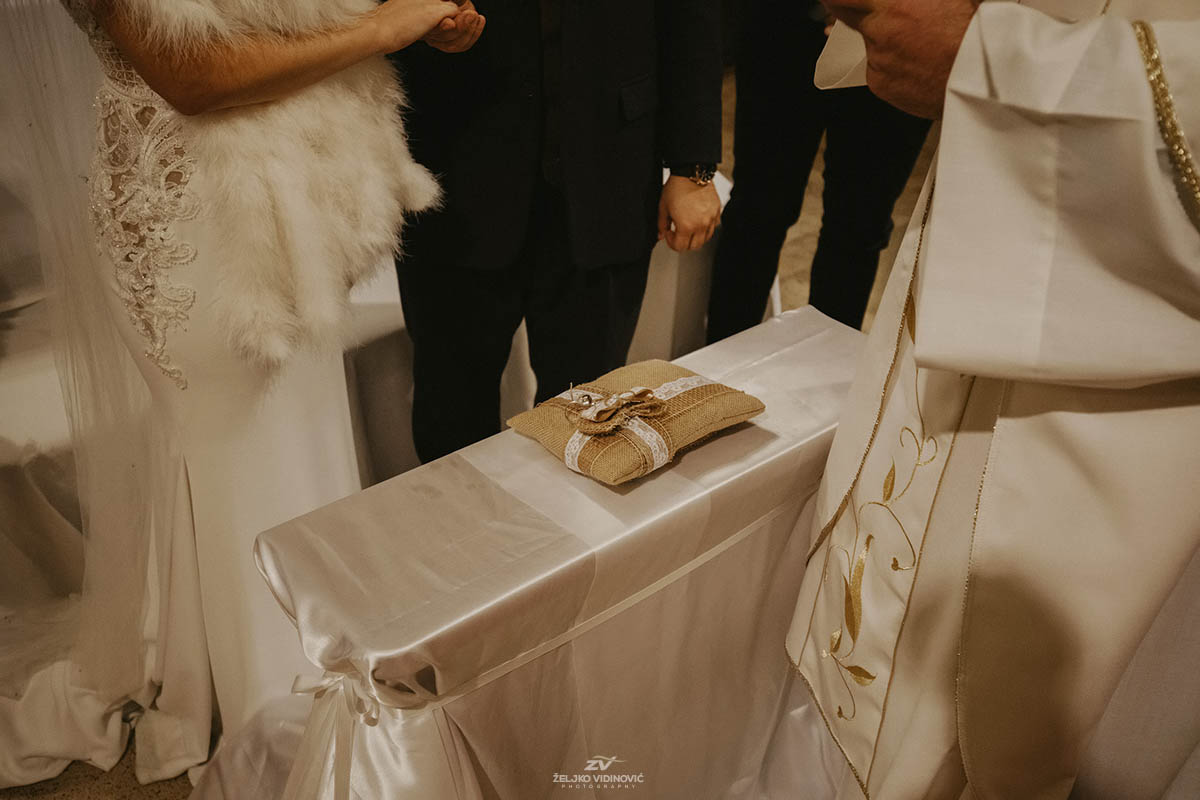 Mirela & Matija, Wedding in Istria, in beautiful place Paladnjaki near Žminj - Wedding photographer Istria