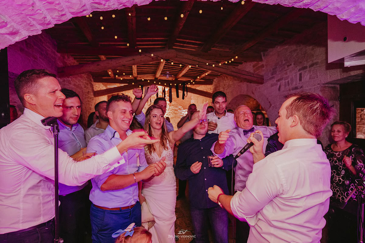Mirela & Matija, Wedding in Istria, in beautiful place Paladnjaki near Žminj - Wedding photographer Istria