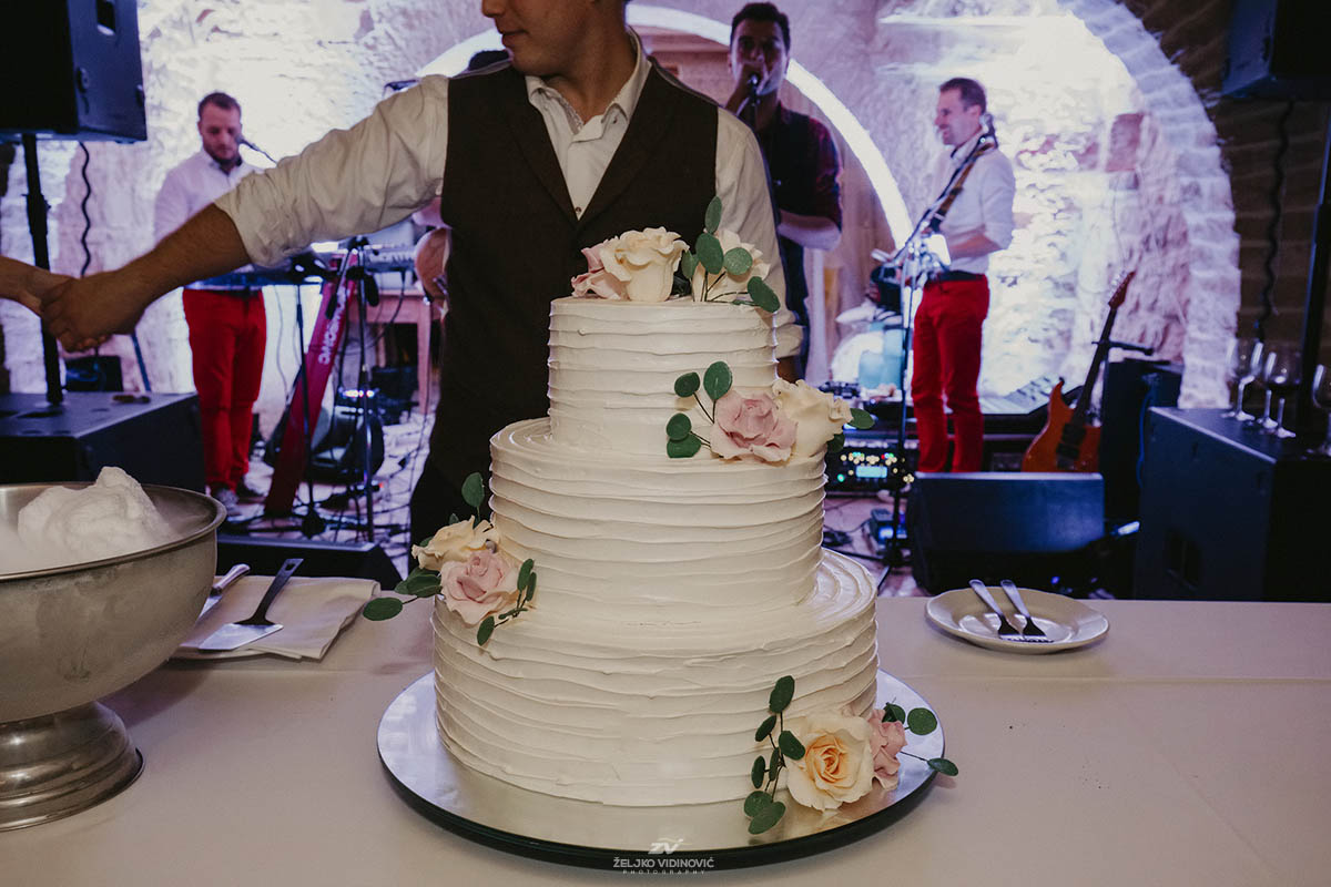 Mirela & Matija, Wedding in Istria, in beautiful place Paladnjaki near Žminj - Wedding photographer Istria