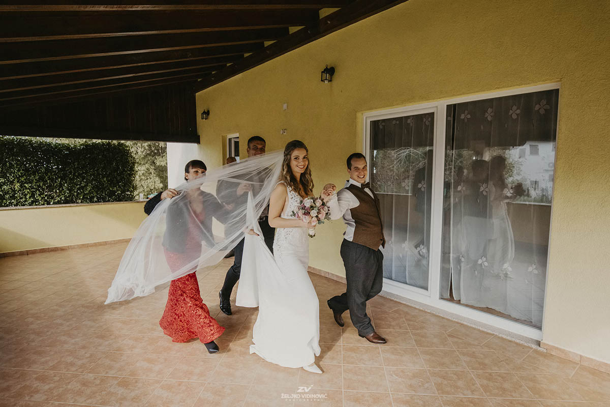 Mirela & Matija, Wedding in Istria, in beautiful place Paladnjaki near Žminj - Wedding photographer Istria