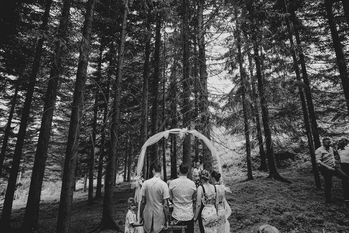 Karmen i Jasmin &ndash; Javorova Dolina &ndash; Maple Valley, Gorski kotar - Wedding photographer Croatia