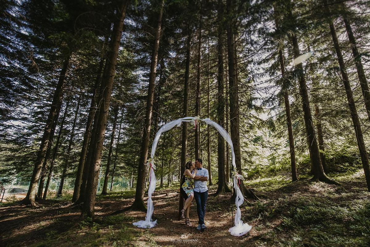 Karmen i Jasmin &ndash; Javorova Dolina &ndash; Maple Valley, Gorski kotar - Wedding photographer Croatia