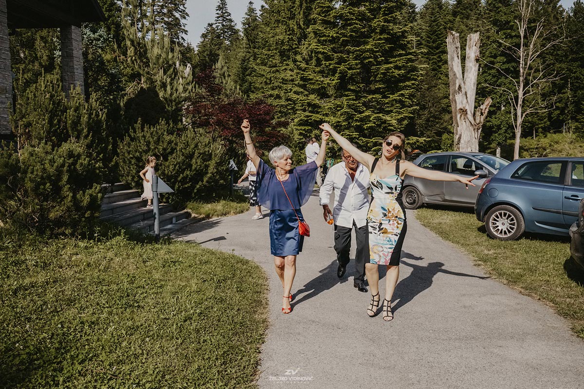 Karmen i Jasmin &ndash; Javorova Dolina &ndash; Maple Valley, Gorski kotar - Wedding photographer Croatia