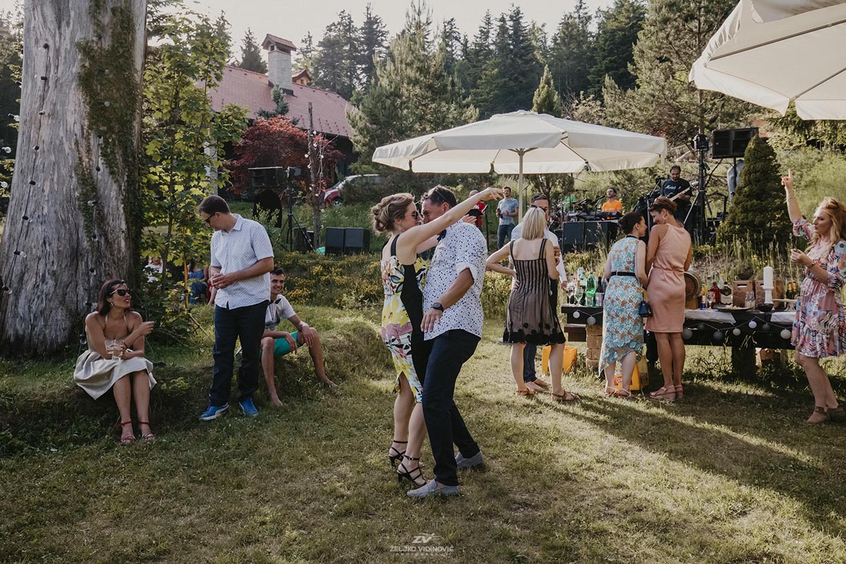 Karmen i Jasmin &ndash; Javorova Dolina &ndash; Maple Valley, Gorski kotar - Wedding photographer Croatia