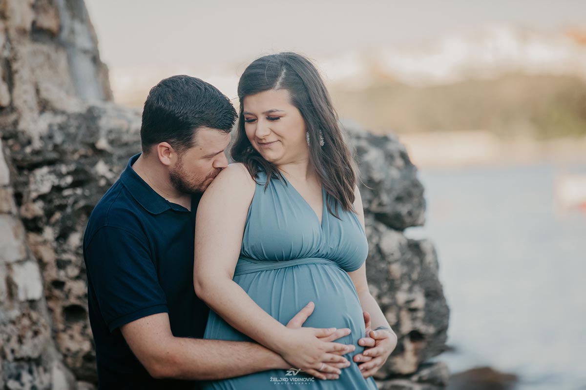 Pregnancy photosession in Pula, Croatia